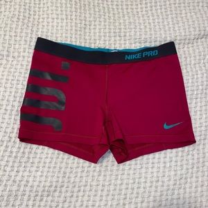 trying to reduce the clothes in my closet. good quality. Nike Spandex- pink